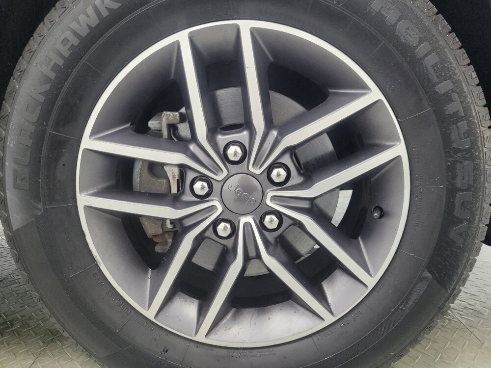 2020 Jeep Grand Cherokee in Indianapolis, IN 46219 - 18093320 31