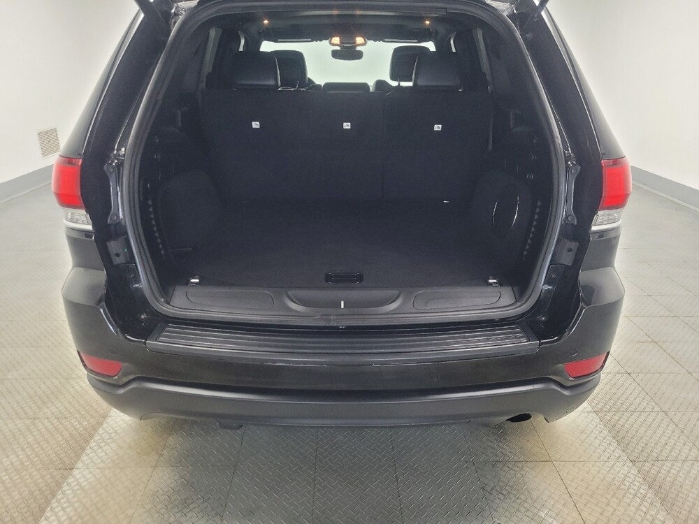 2020 Jeep Grand Cherokee in Indianapolis, IN 46219 - 18093320 29