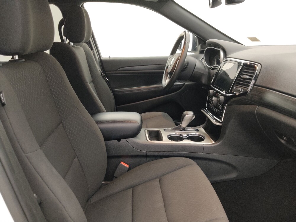 2019 Jeep Grand Cherokee in Clearwater, FL 33764 - 18093321 21