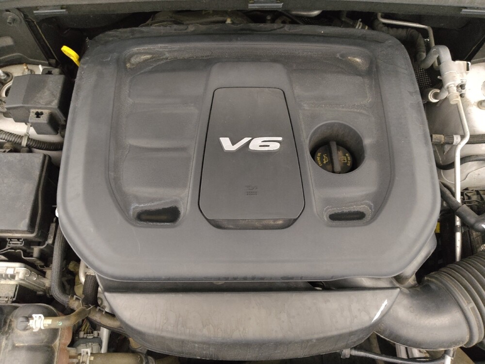 2019 Jeep Grand Cherokee in Clearwater, FL 33764 - 18093321 30