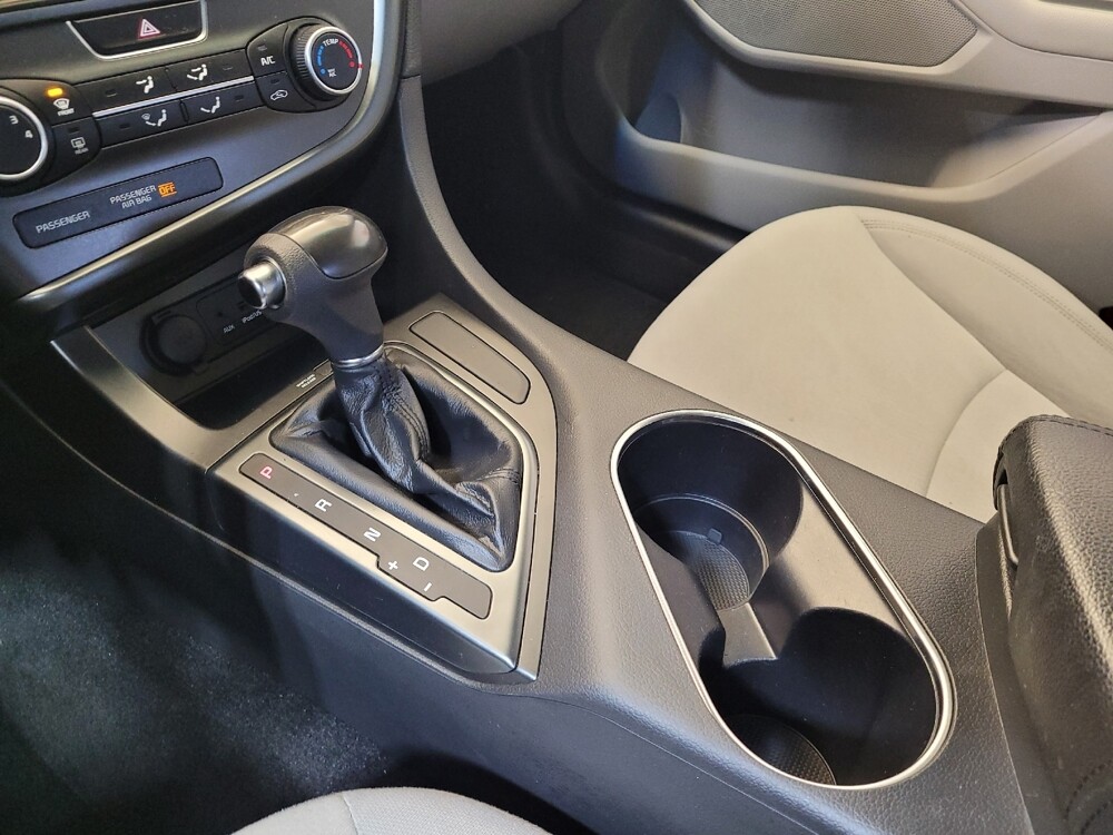 2015 Kia Optima in Columbus, OH 43228 - 18093328 26