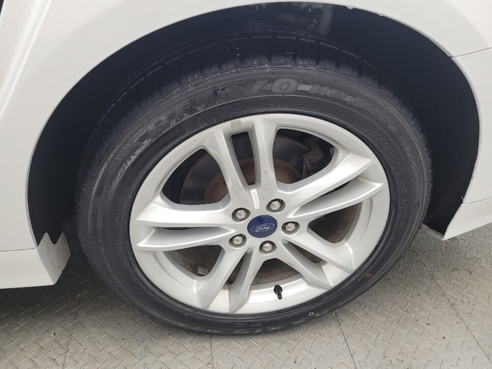 2018 Ford Fusion in Columbus, OH 43228 - 18093332 31