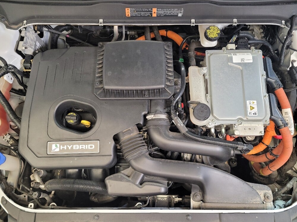 2018 Ford Fusion in Columbus, OH 43228 - 18093332 30