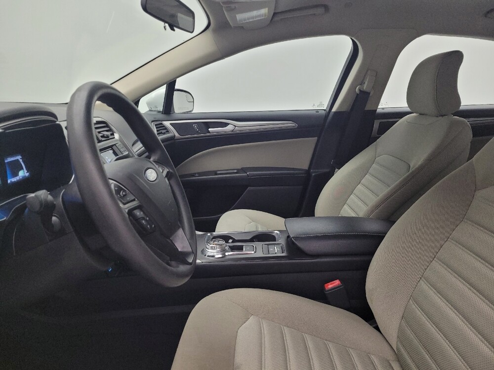 2018 Ford Fusion in Columbus, OH 43228 - 18093332 17