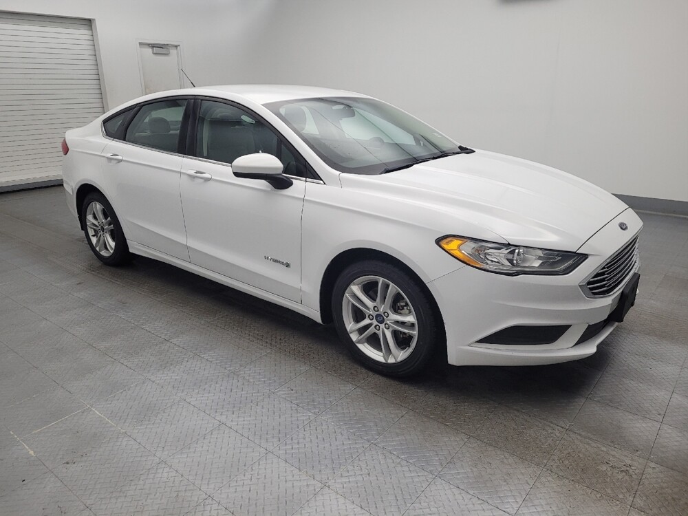 2018 Ford Fusion in Columbus, OH 43228 - 18093332 11