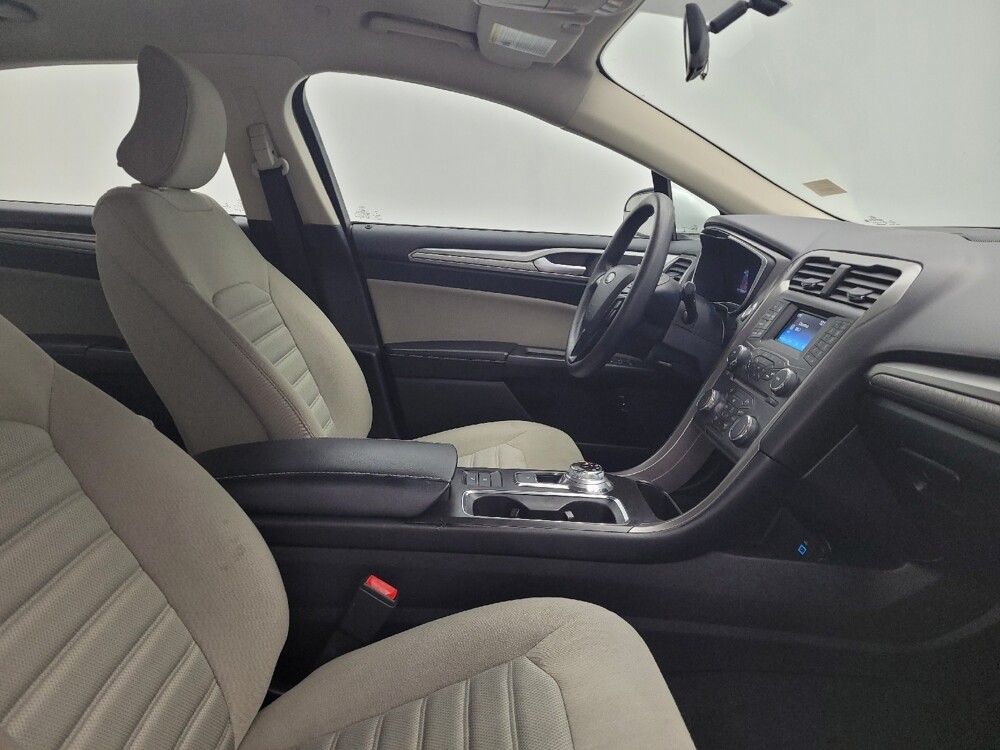 2018 Ford Fusion in Columbus, OH 43228 - 18093332 21