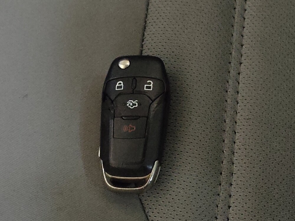 2013 Ford Fusion in Gastonia, NC 28056 - 18093334 32