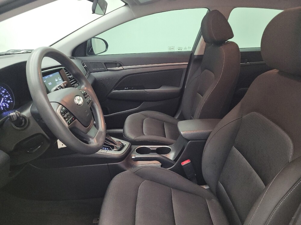 2018 Hyundai Elantra in Columbus, OH 43228 - 18093335 17