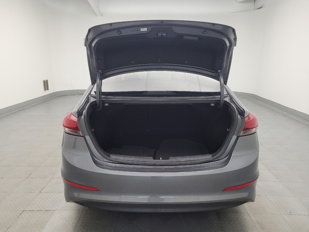 2018 Hyundai Elantra in Columbus, OH 43228 - 18093335 29