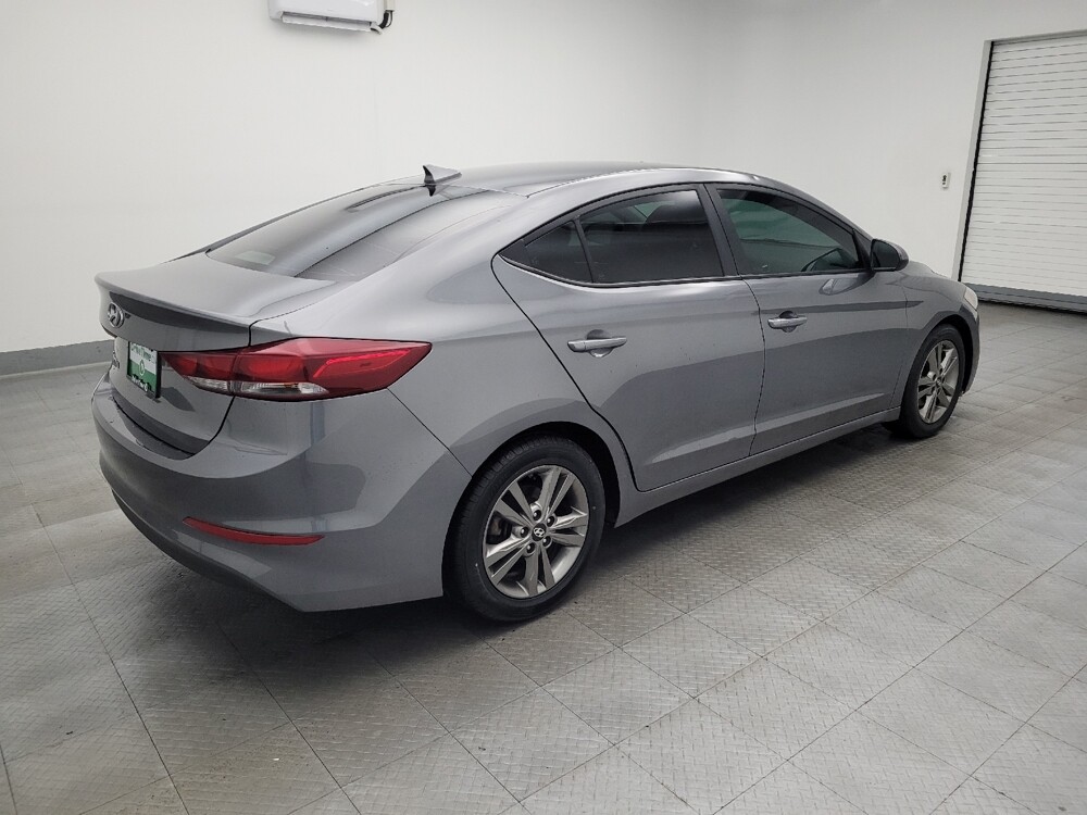 2018 Hyundai Elantra in Columbus, OH 43228 - 18093335 10