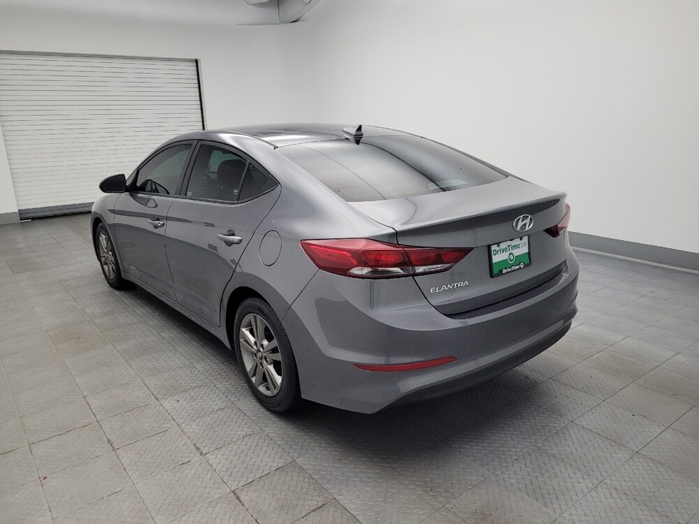 2018 Hyundai Elantra in Columbus, OH 43228 - 18093335 5