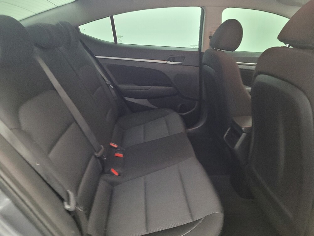 2018 Hyundai Elantra in Columbus, OH 43228 - 18093335 19