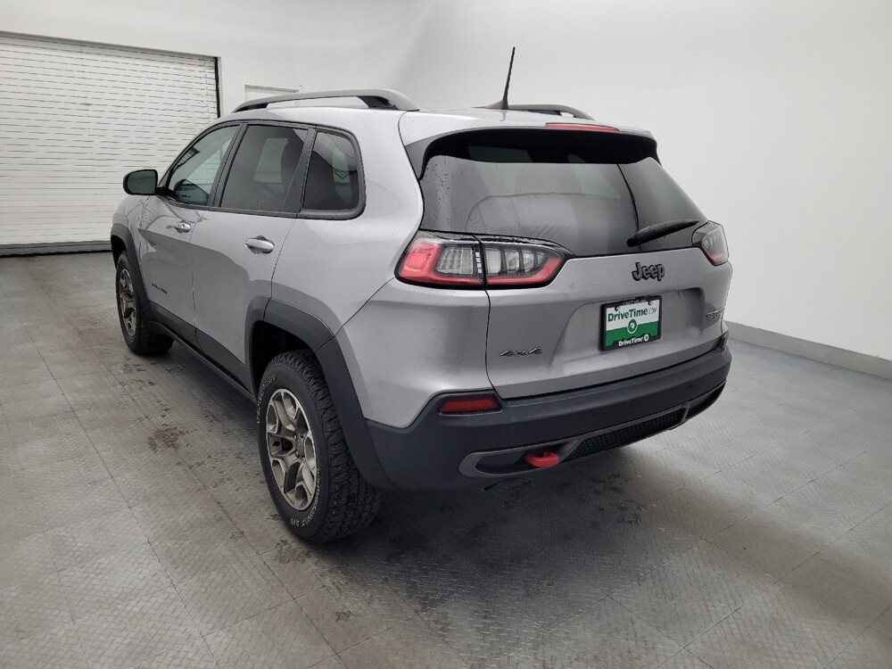 2020 Jeep Cherokee in Fayetteville, NC 28304 - 18093336 5