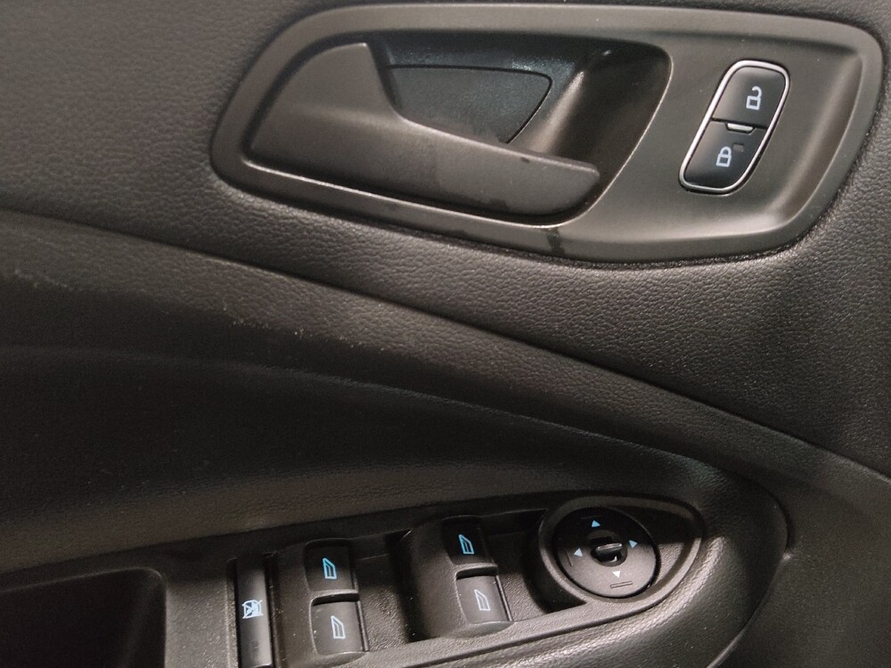 2018 Ford Escape in Fort Worth, TX 76116 - 18093337 27