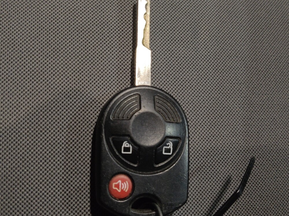 2018 Ford Escape in Fort Worth, TX 76116 - 18093337 32