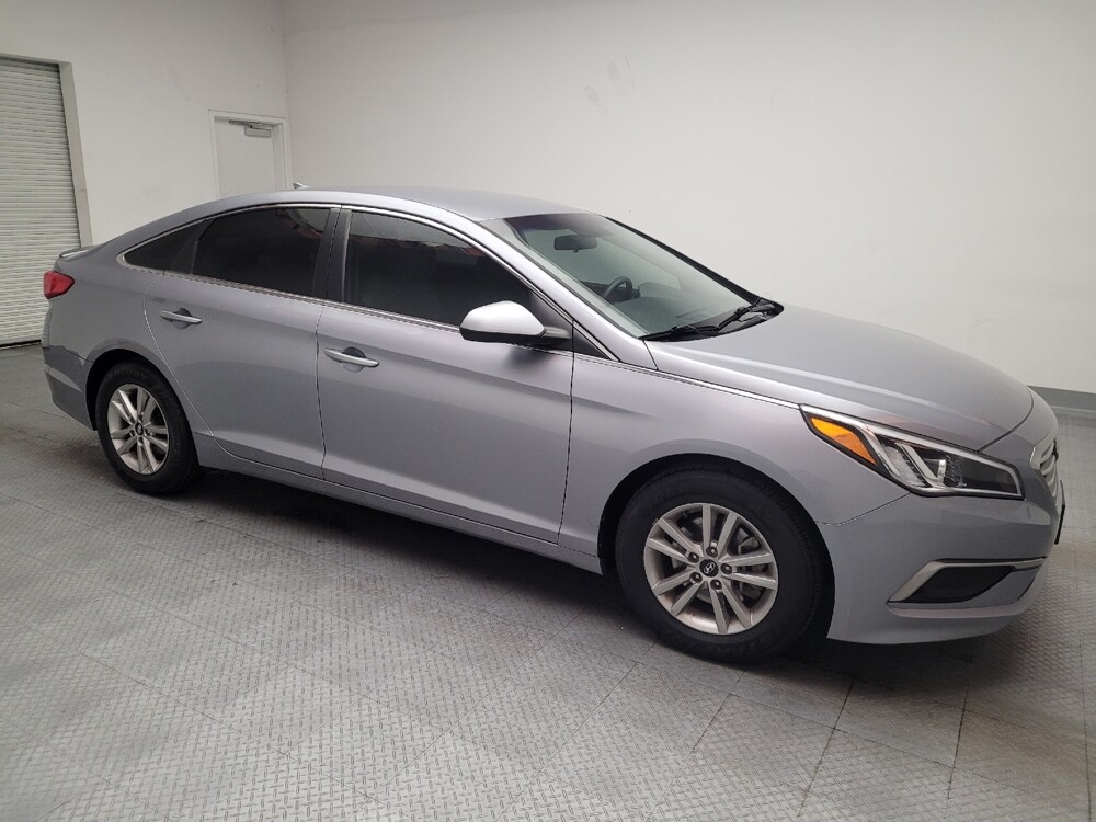 2017 Hyundai Sonata in Torrance, CA 90504 - 18093340 11