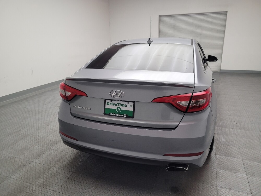 2017 Hyundai Sonata in Torrance, CA 90504 - 18093340 7