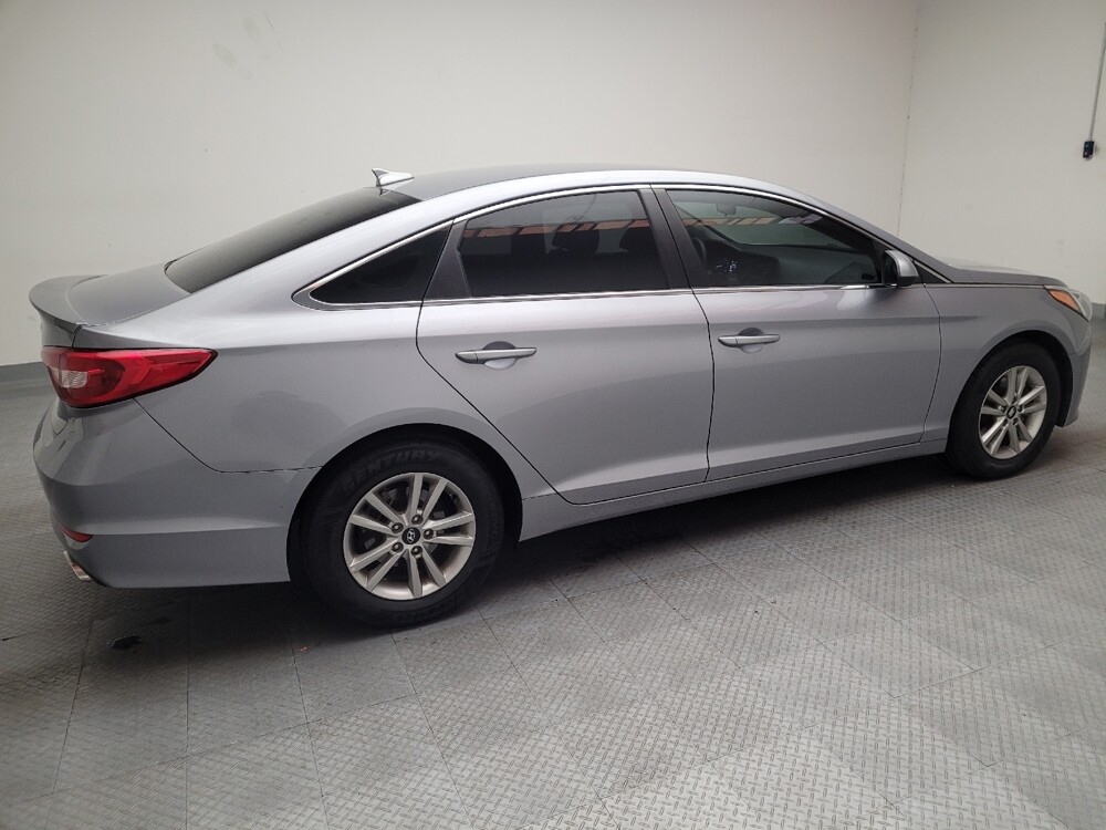 2017 Hyundai Sonata in Torrance, CA 90504 - 18093340 10