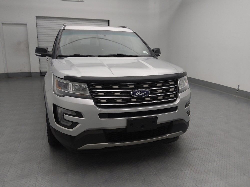 2017 Ford Explorer in Topeka, KS 66611 - 18093342 14