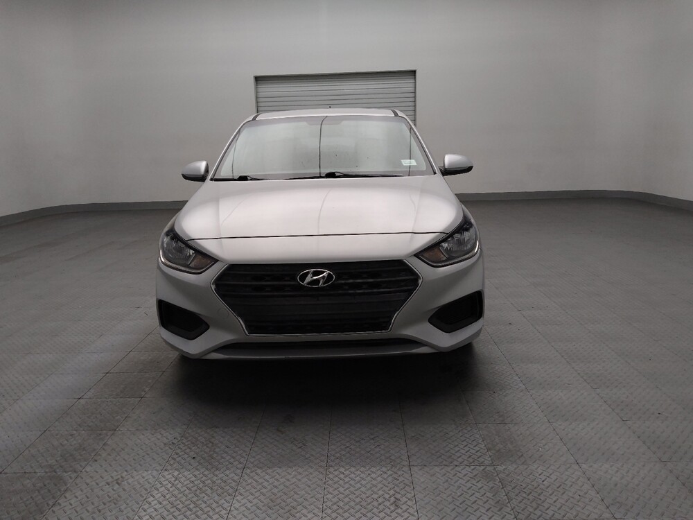 2018 Hyundai Accent in Tulsa, OK 74145 - 18093344 15