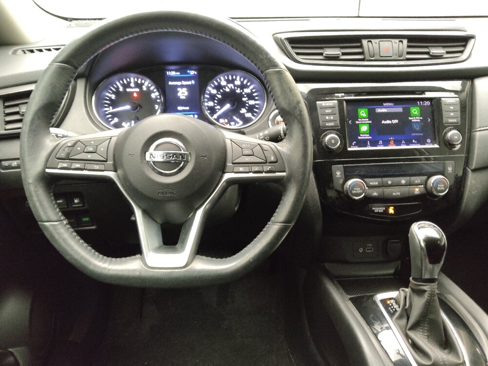 2018 Nissan Rogue in Taylor, MI 48180 - 18093348 22