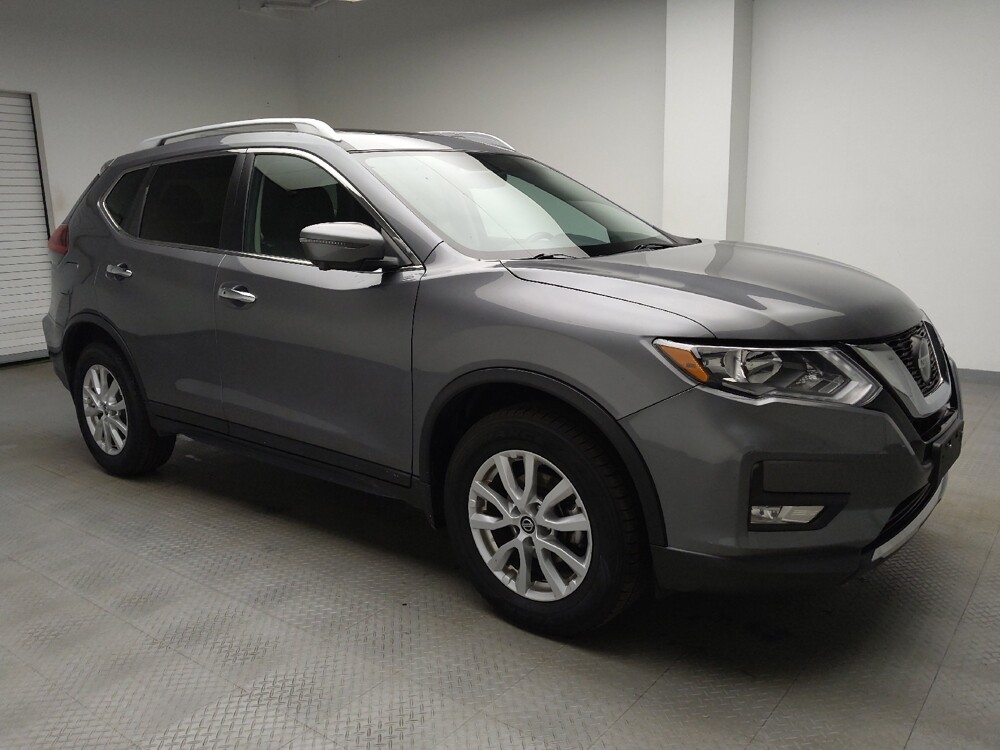 2018 Nissan Rogue in Taylor, MI 48180 - 18093348 11