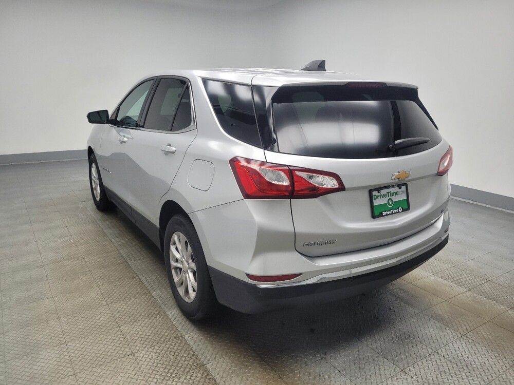 2020 Chevrolet Equinox in Indianapolis, IN 46222 - 18093352 5