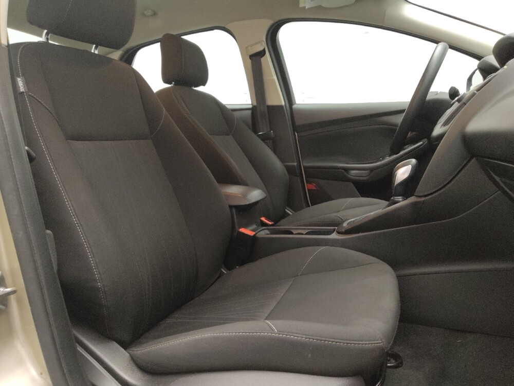 2017 Ford Focus in Temple, TX 76502 - 18093355 21