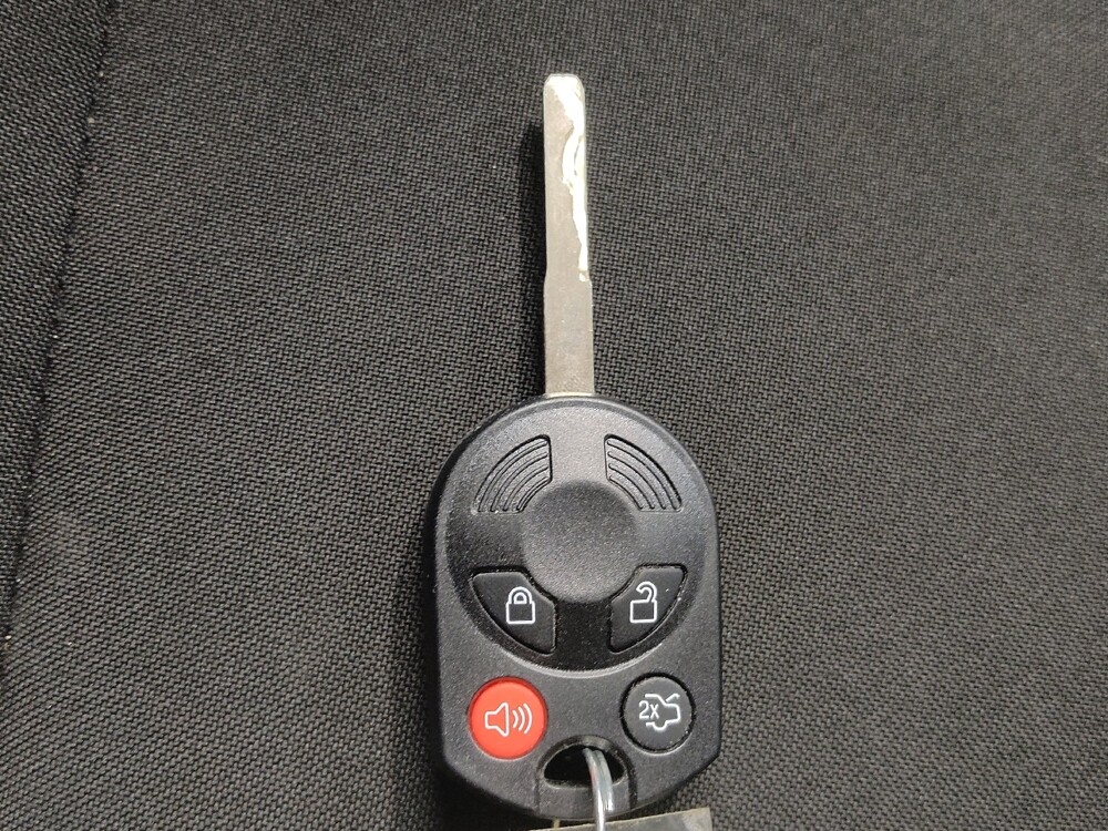 2017 Ford Focus in Temple, TX 76502 - 18093355 32