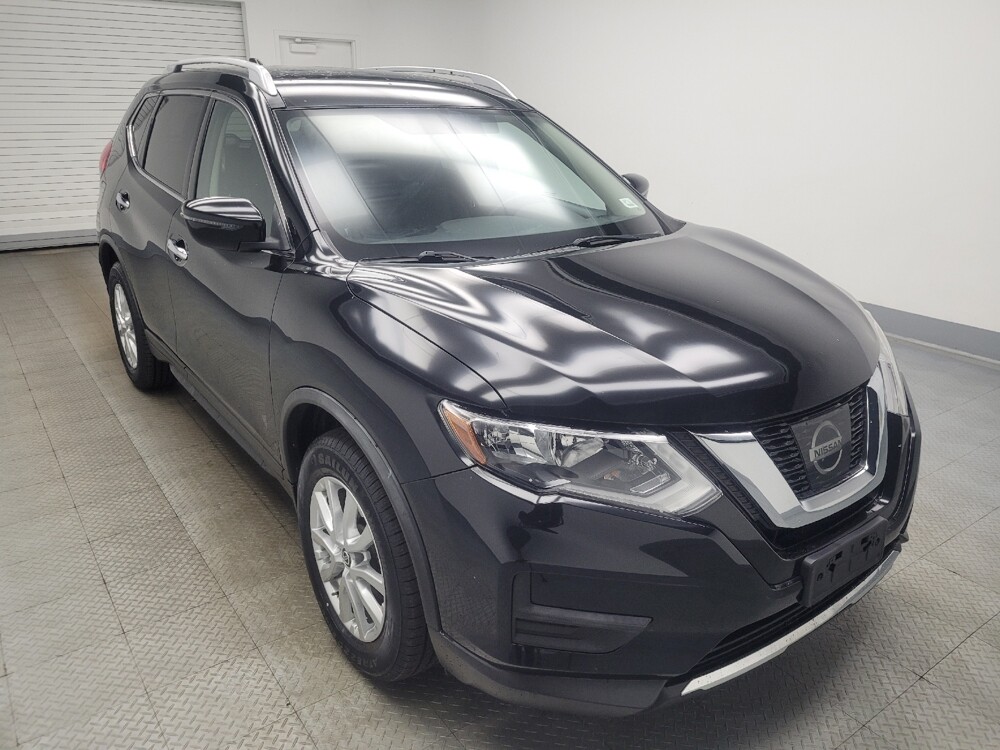 2017 Nissan Rogue in Ft Wayne, IN 46805 - 18093359 13