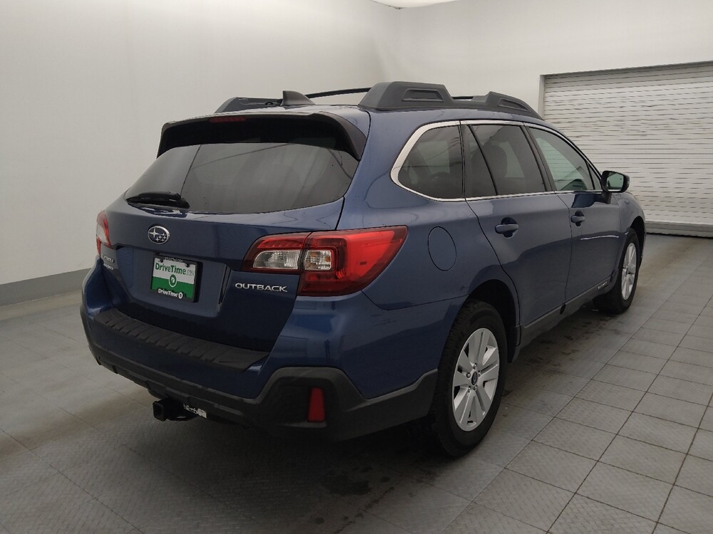 2019 Subaru Outback in Clearwater, FL 33764 - 18093361 9