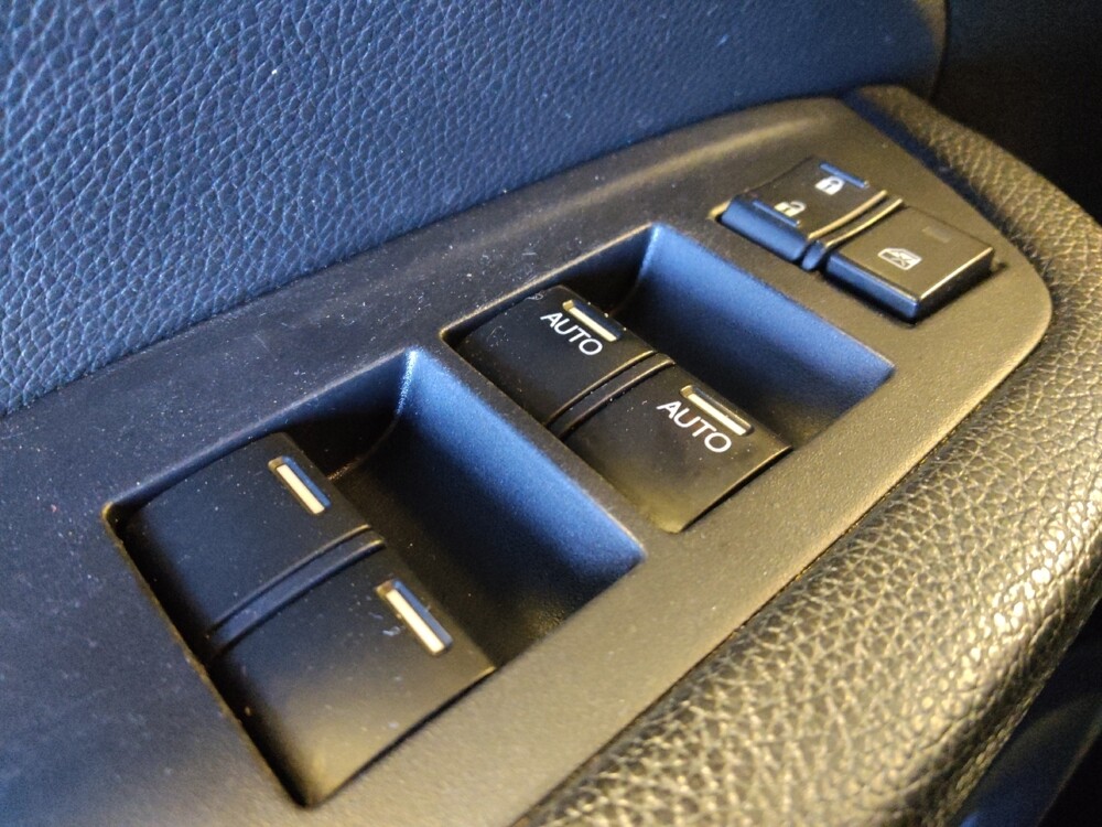 2017 Honda Pilot in Mesa, AZ 85210 - 18093362 27