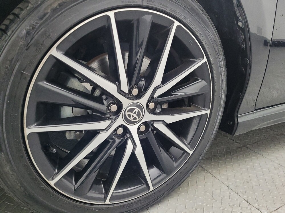 2021 Toyota Camry in Gainesville, FL 32609 - 18093364 31