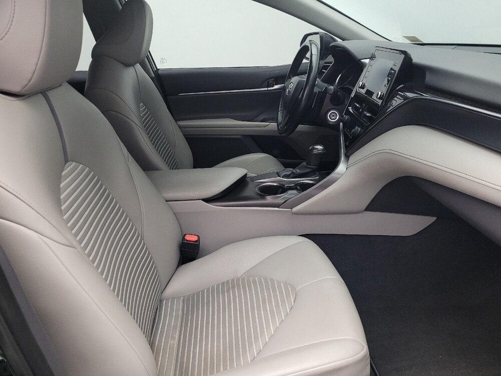 2021 Toyota Camry in Gainesville, FL 32609 - 18093364 21