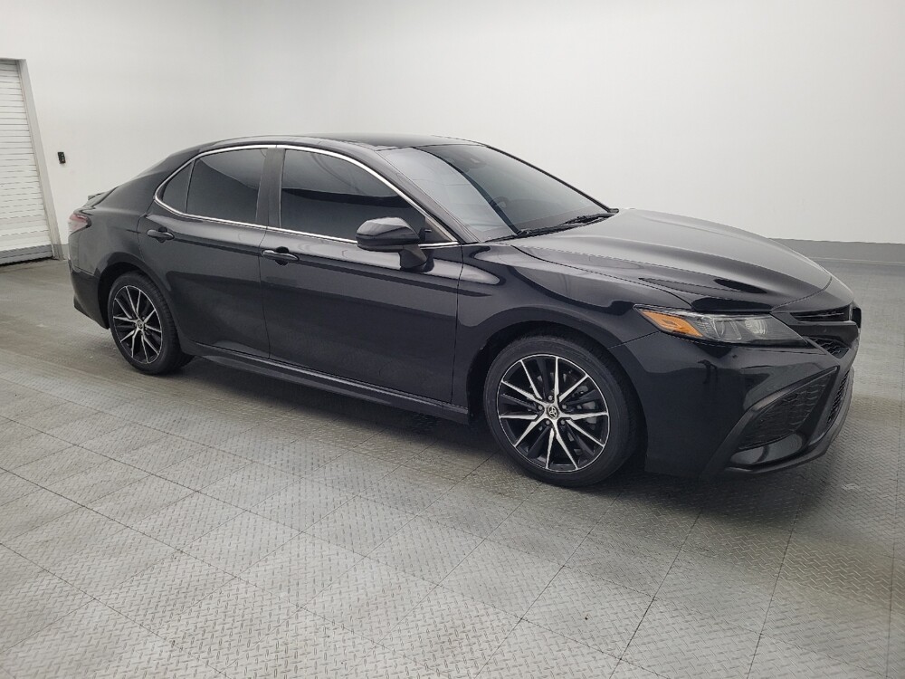 2021 Toyota Camry in Gainesville, FL 32609 - 18093364 11