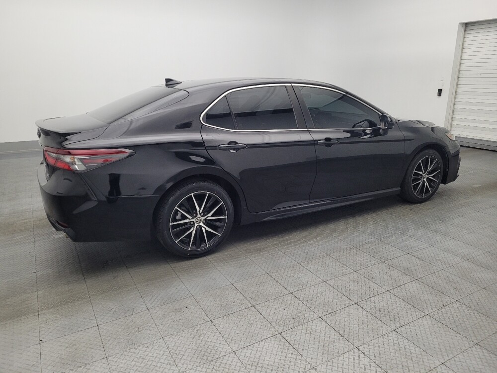 2021 Toyota Camry in Gainesville, FL 32609 - 18093364 10