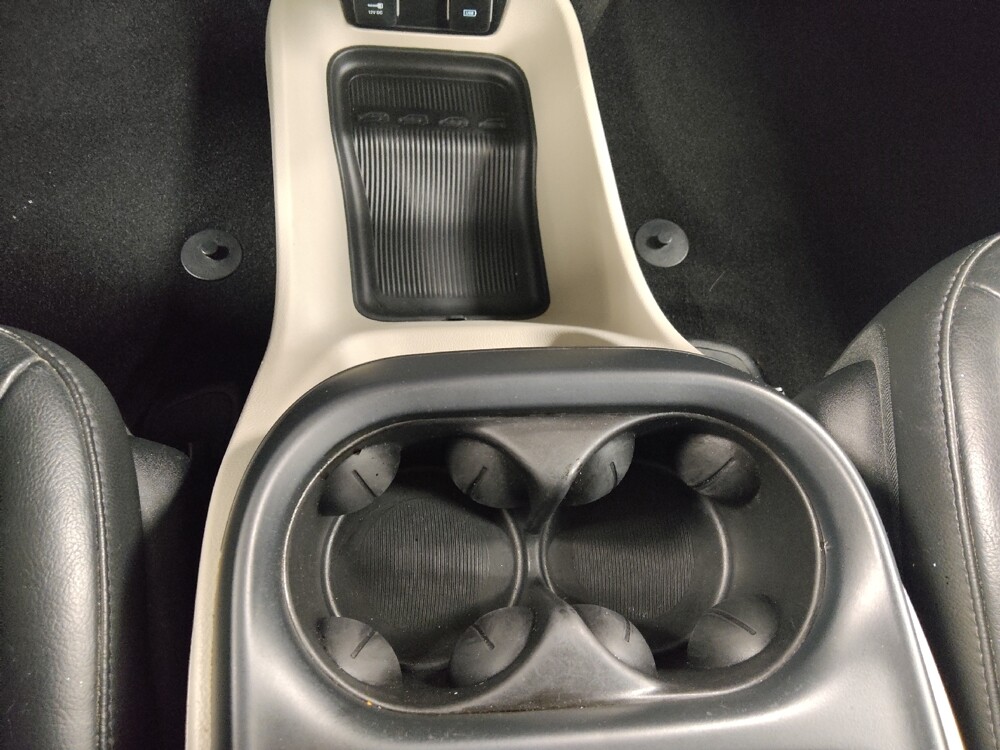 2017 Chrysler Pacifica in Conyers, GA 30094 - 18093376 26