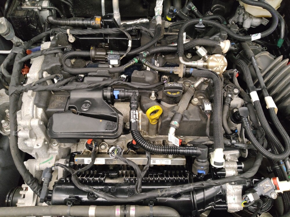 2022 Ford Escape in Midlothian, IL 60445 - 18093386 30