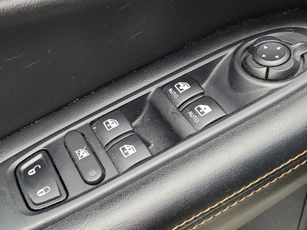 2018 Jeep Compass in Raleigh, NC 27604 - 18093391 27