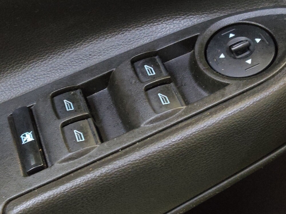 2017 Ford Escape in Columbia, SC 29210 - 18093392 27