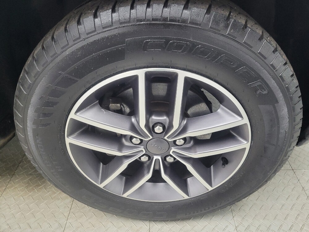 2020 Jeep Grand Cherokee in Highland, IN 46322 - 18093393 31