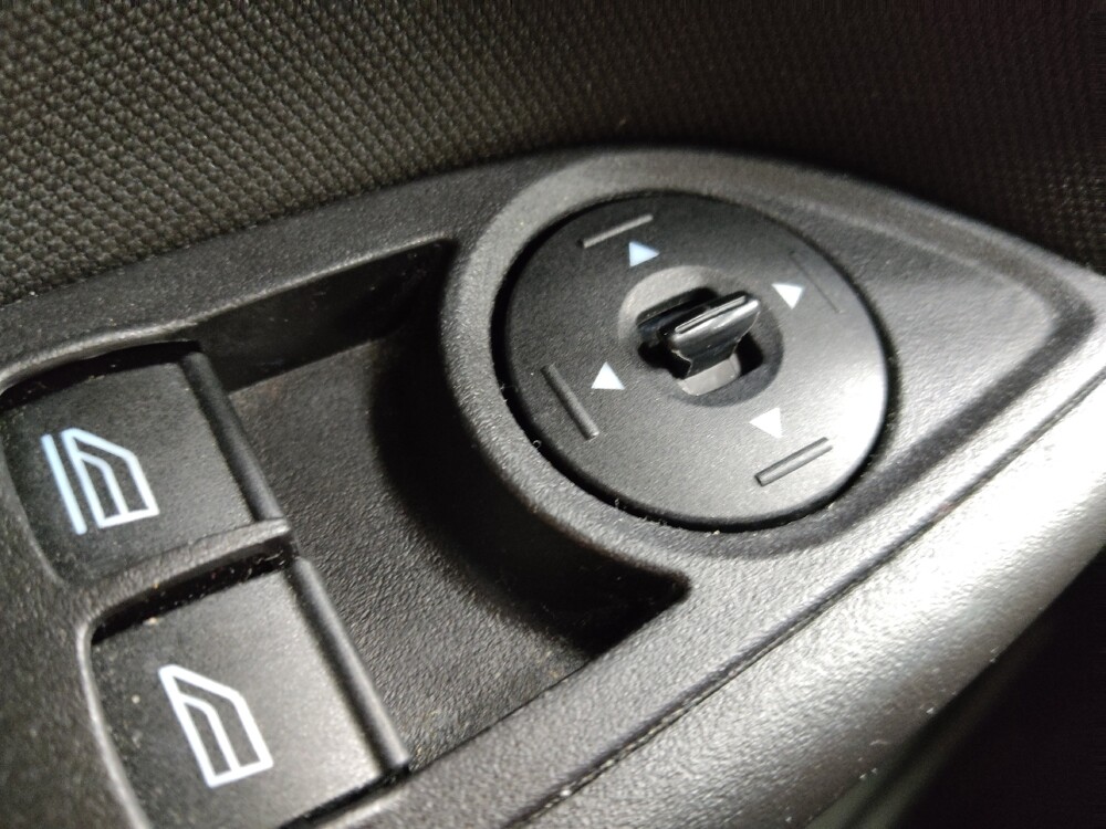 2017 Ford Focus in Columbia, SC 29210 - 18093394 27