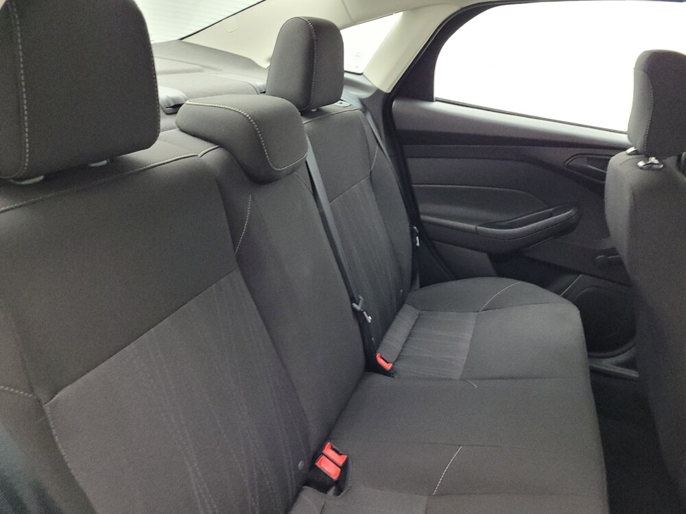 2017 Ford Focus in Columbia, SC 29210 - 18093394 19