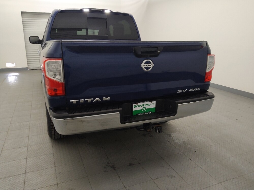 2019 Nissan Titan in San Antonio, TX 78238 - 18093395 6