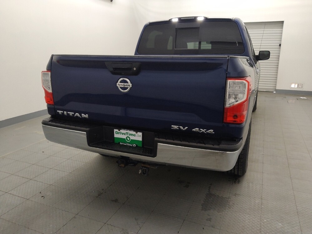 2019 Nissan Titan in San Antonio, TX 78238 - 18093395 7