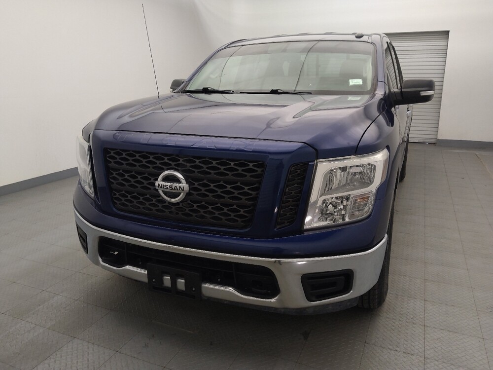 2019 Nissan Titan in San Antonio, TX 78238 - 18093395 15