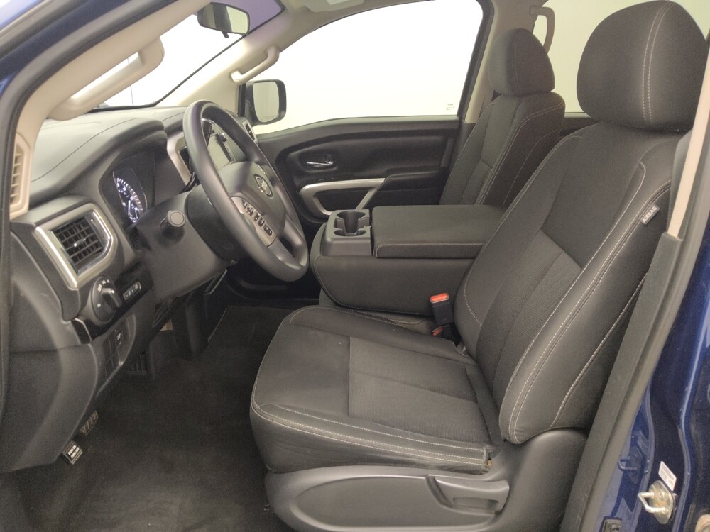 2019 Nissan Titan in San Antonio, TX 78238 - 18093395 17
