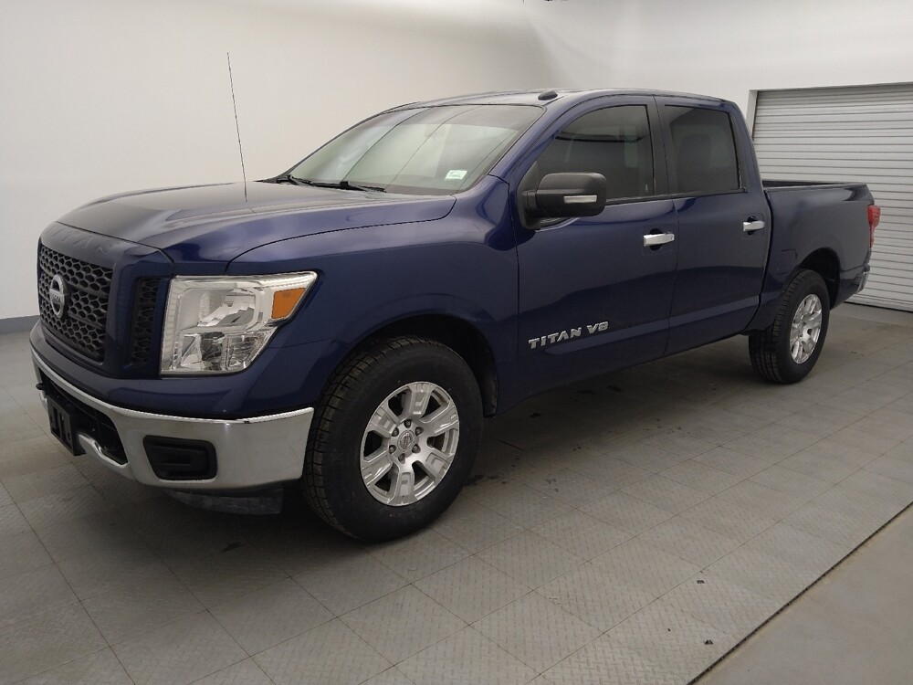 2019 Nissan Titan in San Antonio, TX 78238 - 18093395 2