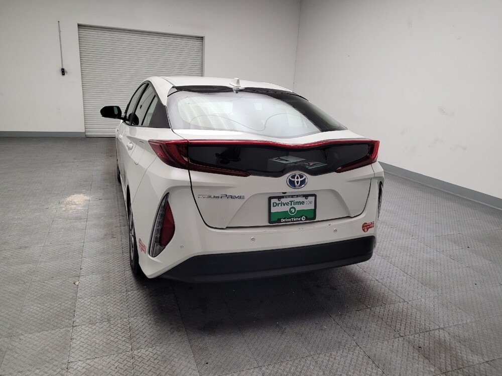 2017 Toyota Prius Prime in Sacramento, CA 95821 - 18093397 6