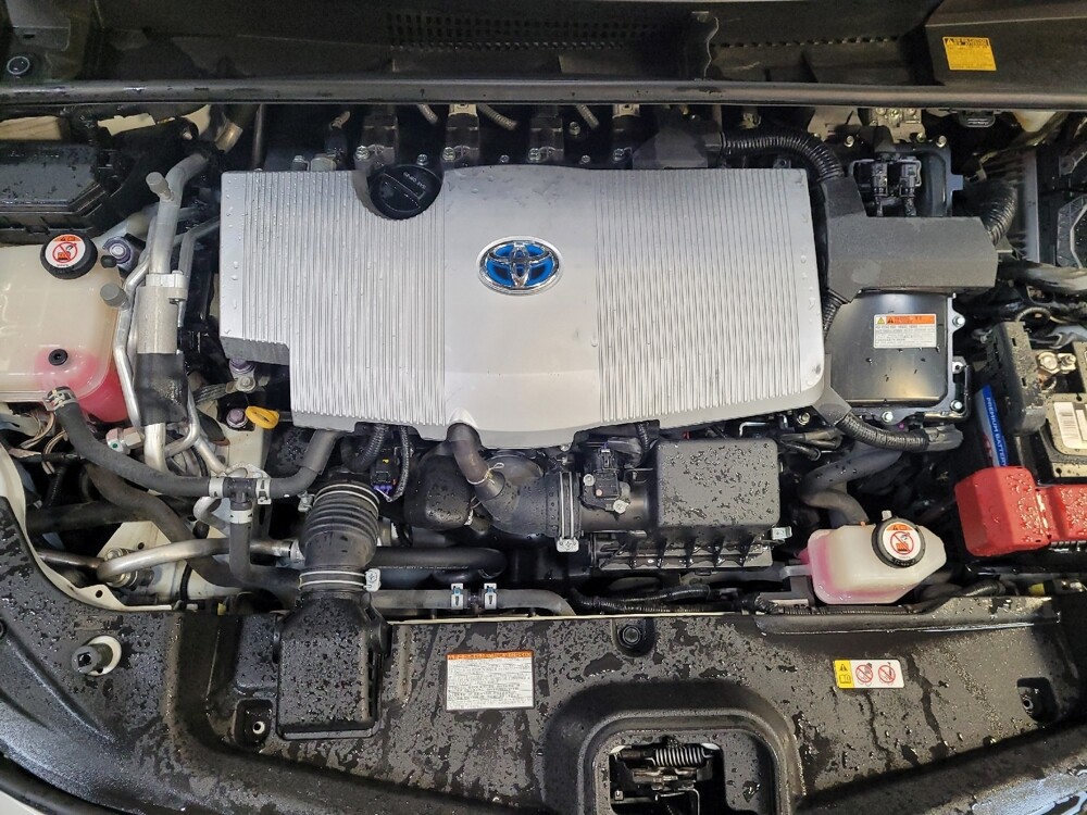 2017 Toyota Prius Prime in Sacramento, CA 95821 - 18093397 30